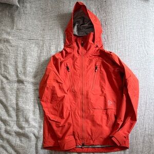 Burton Men's Bold Dark Orange/Red Hooded Shell / Raincoat